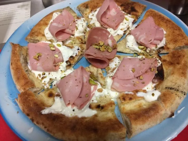 Immagine 4 azienda PIZZERIA RISTORANTE IL PICCOLO BORGO