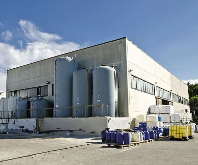 Immagine 6 azienda SEMPREVIVO | PRODOTTI CHIMICI INDUSTRIALI