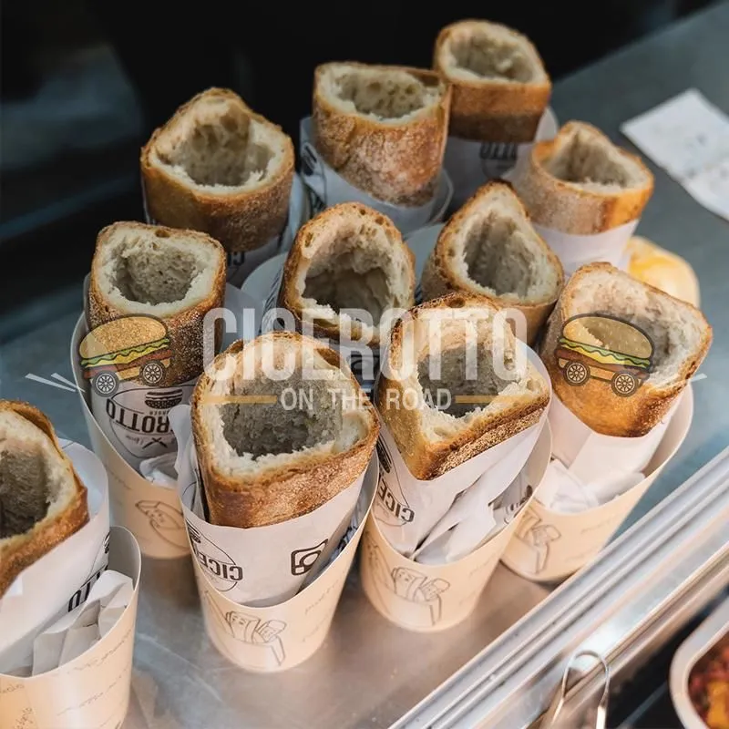 Immagine 2 azienda CICEROTTO ON THE ROAD STREET FOOD NAPOLETANO