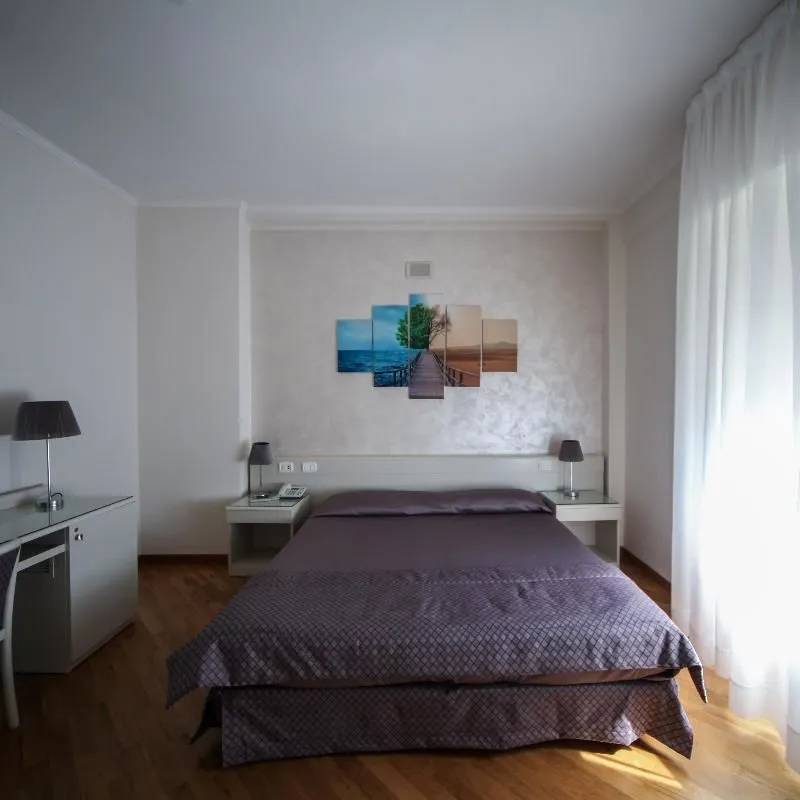 Immagine 6 azienda HOTEL BAIA D'ARGENTO