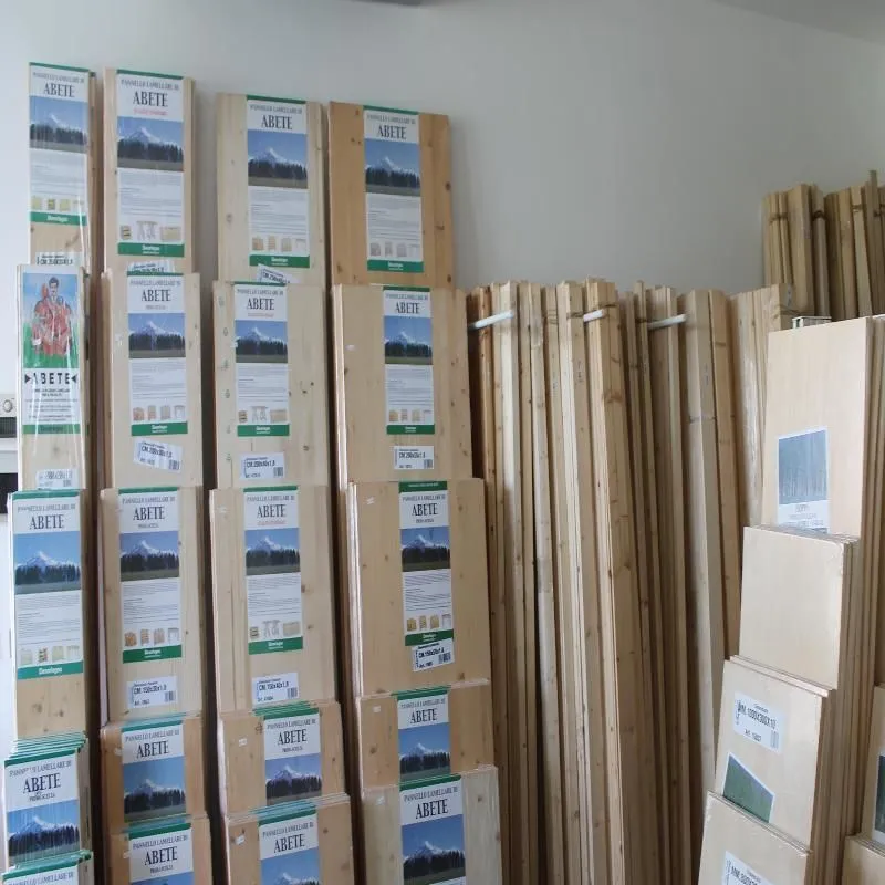 Immagine 8 azienda ZAMMARCHI VERNICI LEGNO E FAI DA TE